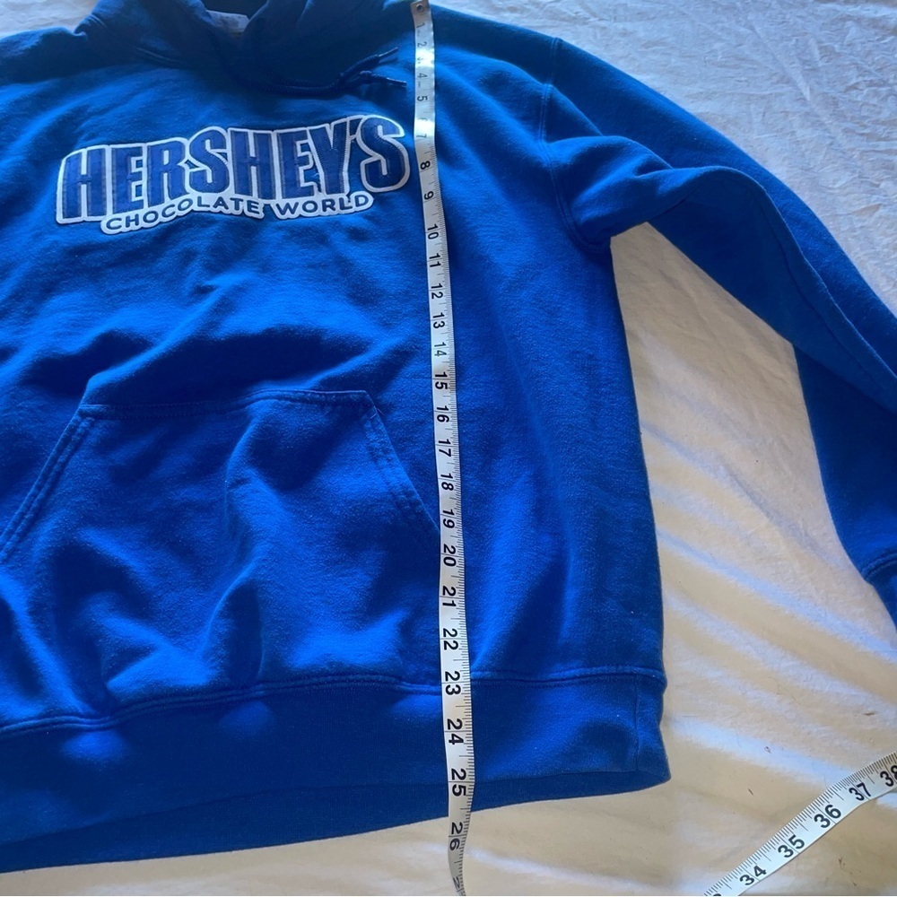 Hershey's Medium Blue Pullover Hoodie Sweatshirt with Pockets PRELOVED - Picture 4 of 7